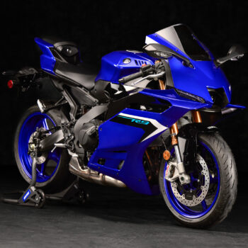 Анонсовано Yamaha YZF-R9